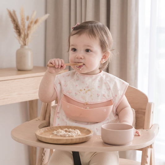 Little Manta Foldable Catch-All Mealtime Smock