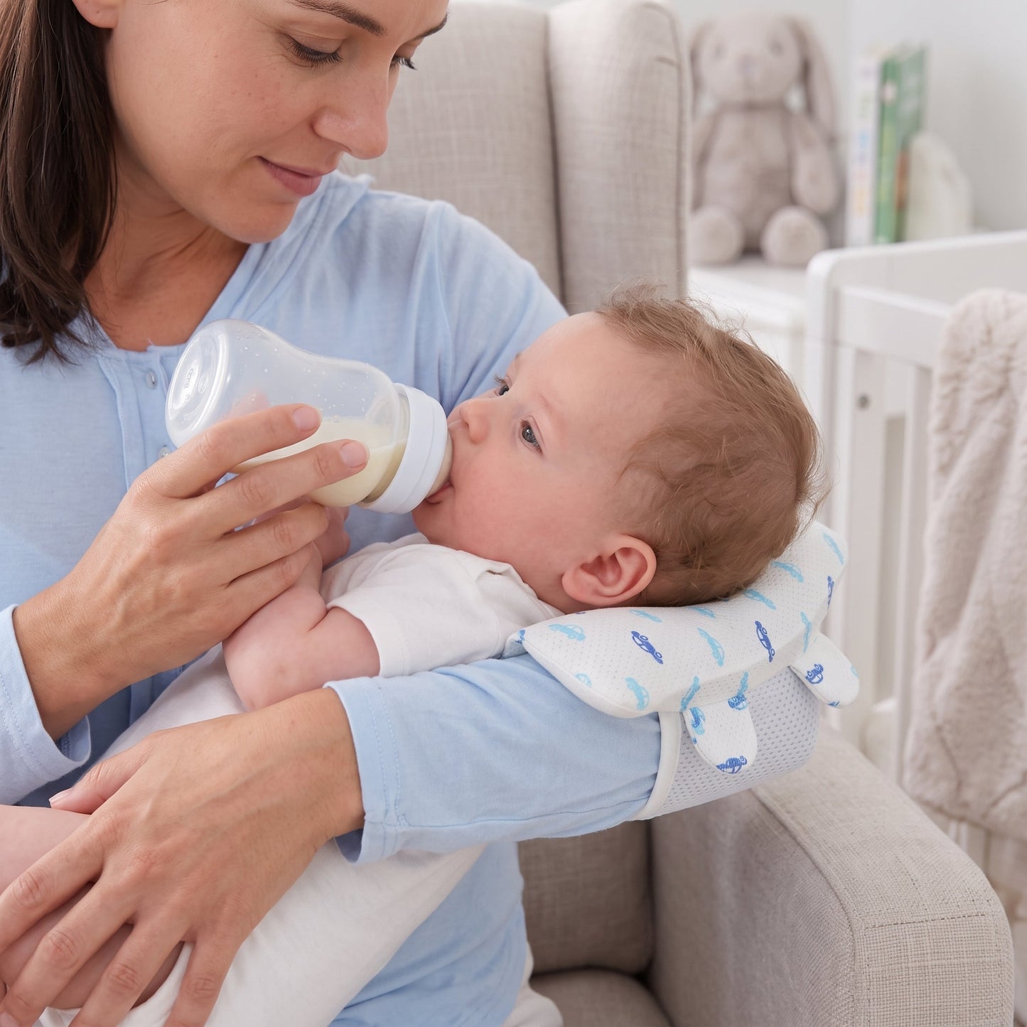 Little Manta Frost Nursing Arm Pillow