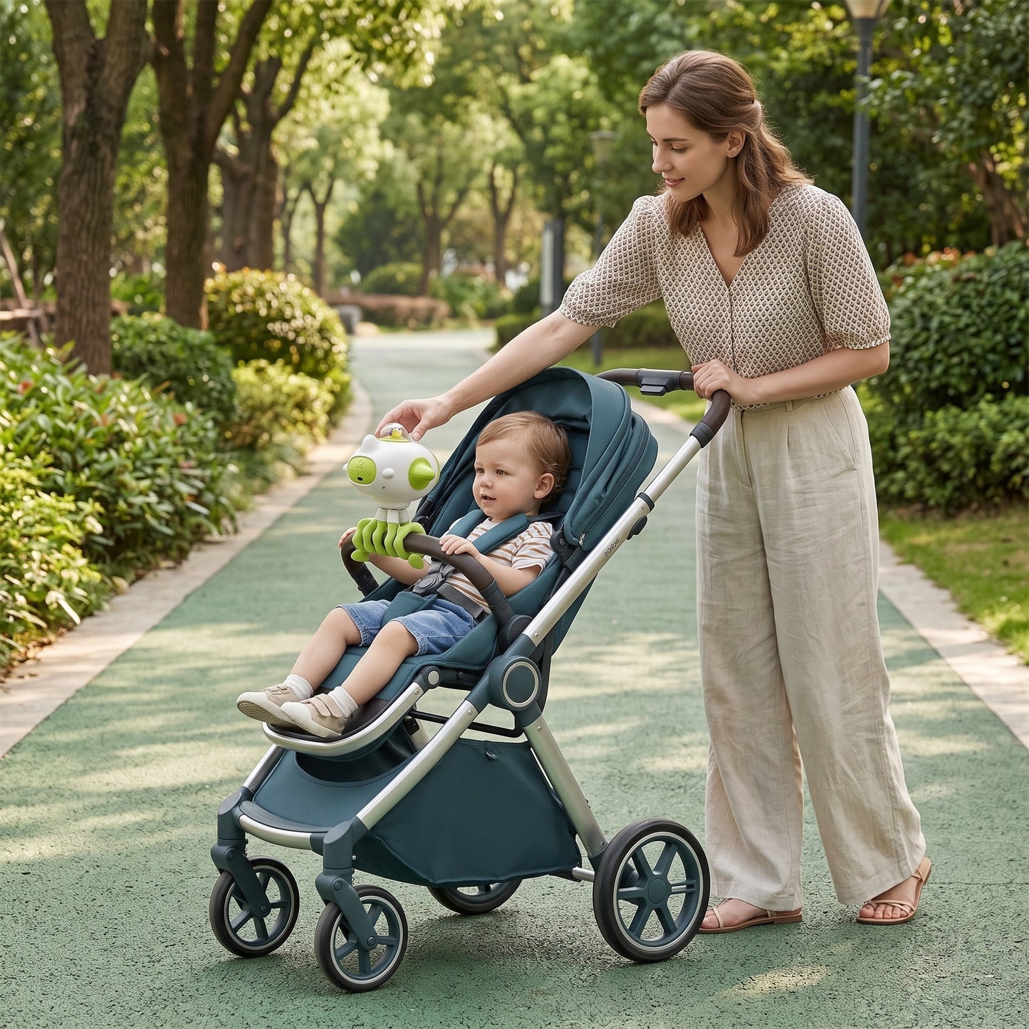 Little Manta Musical Oscillating Stroller Fan