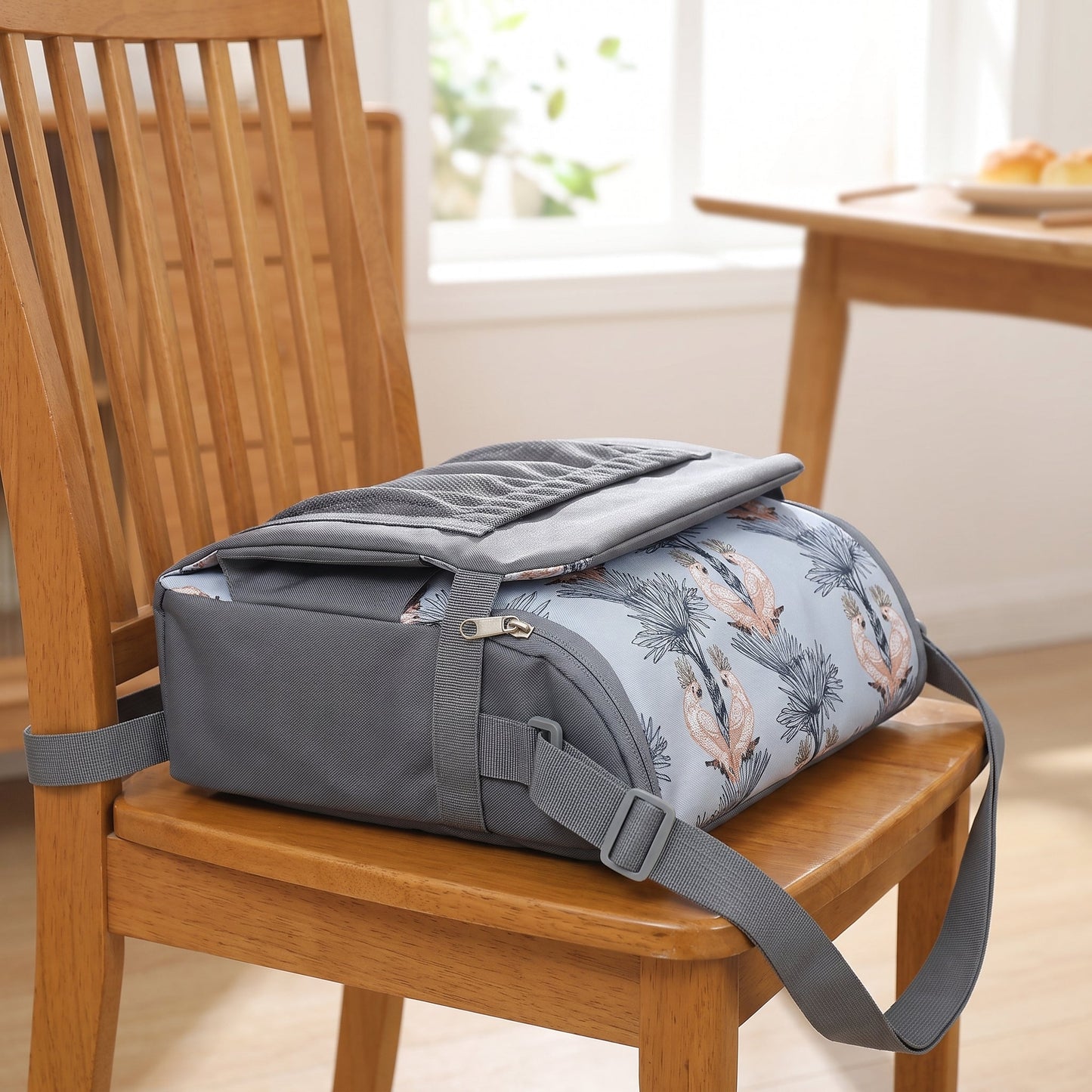 Little Manta Fold Baby Booster Seat