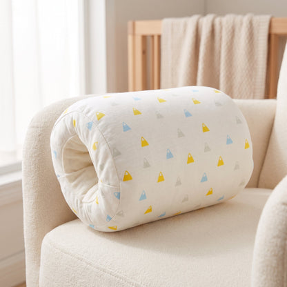 Little Manta Feeding Arm Pillow