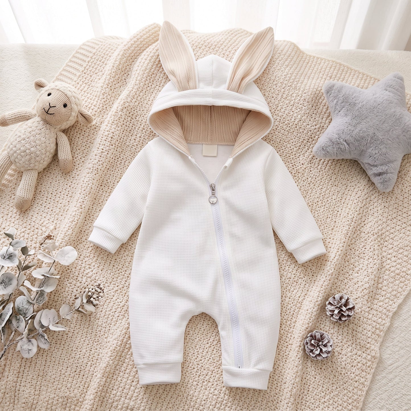 Little Manta Bunny Hooded Baby Romper