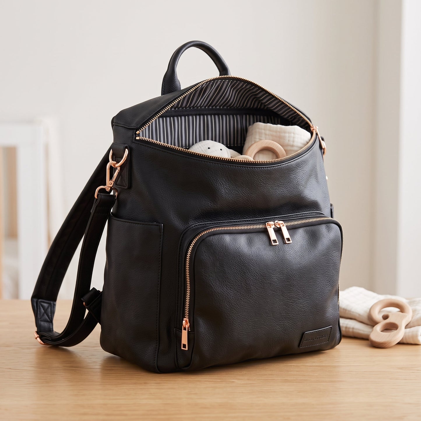 Little Manta Sofia Vegan Nappy Backpack