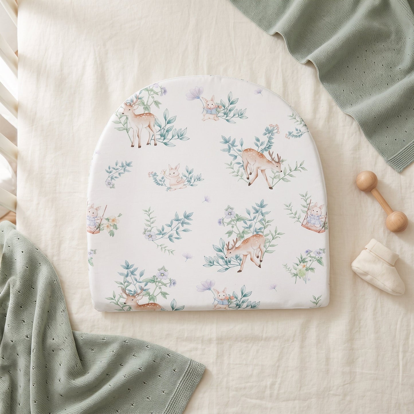 Little Manta Wedge Baby Feeding Pillow