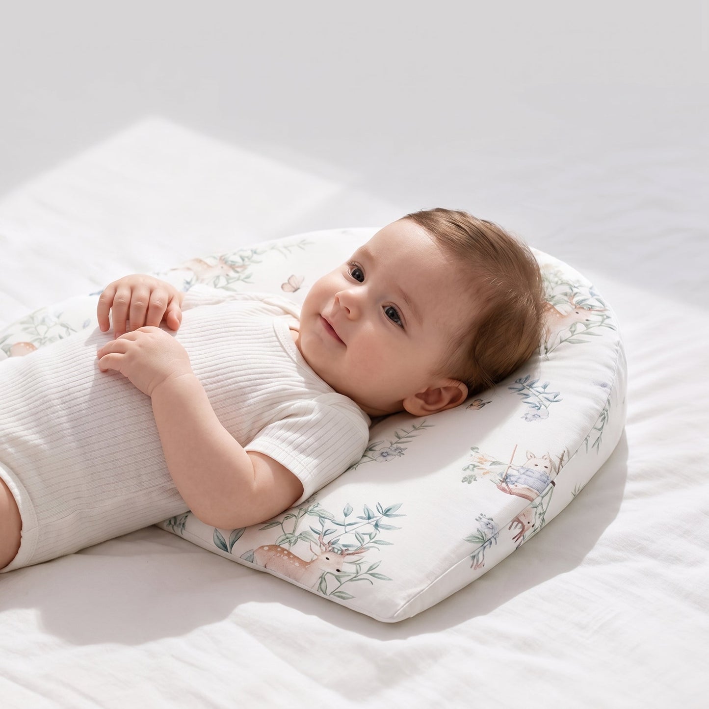 Little Manta Wedge Baby Feeding Pillow