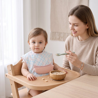 Little Manta Foldable Catch-All Mealtime Smock
