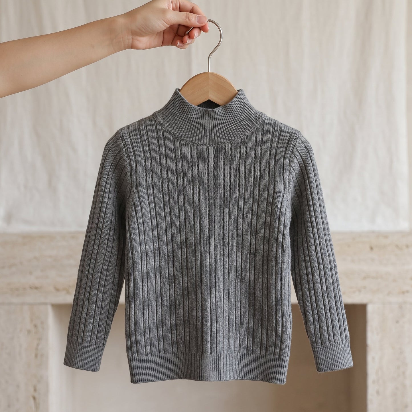 Little Manta Knit Turtleneck Sweater