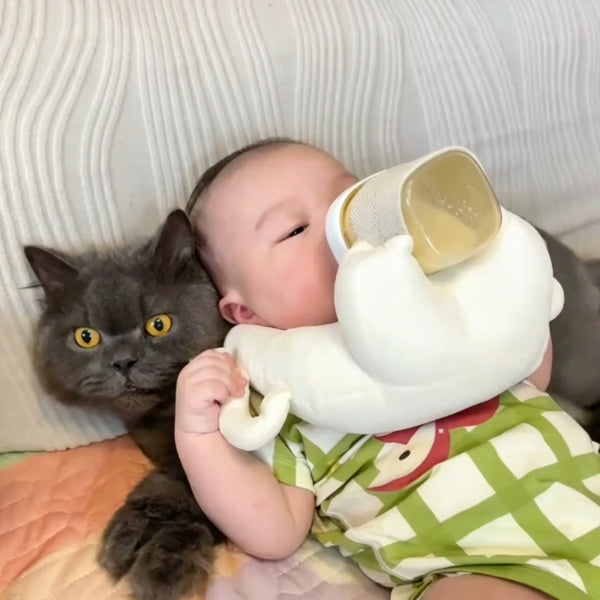 Little Manta Hands Free Baby Bottle Holder