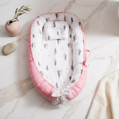 Little Manta Portable Baby Lounger Nest