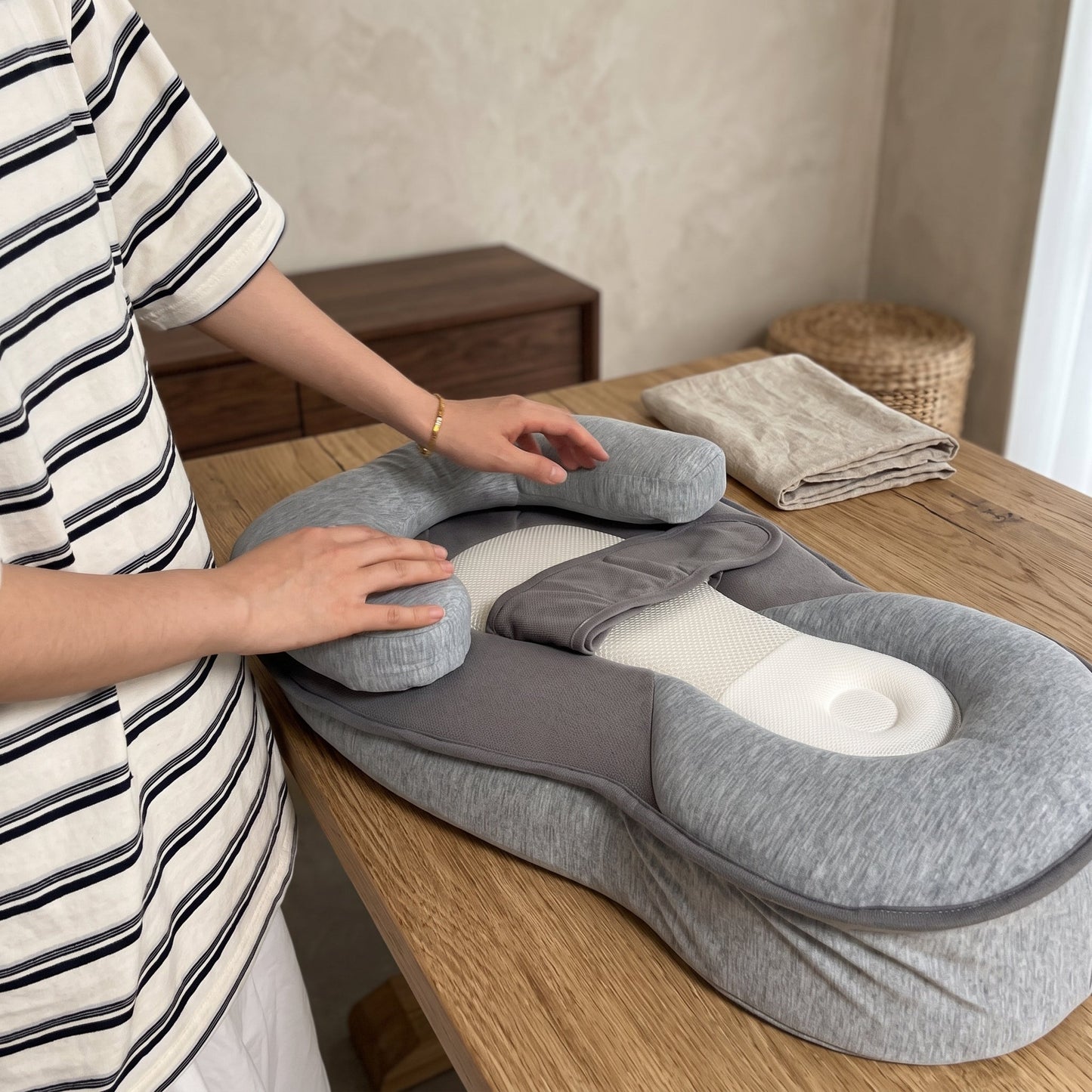 Inclined Newborn Comfort Lounger